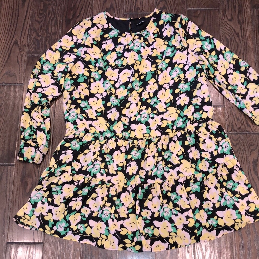 Who what wear yellow and black floral boho dress size XLarge